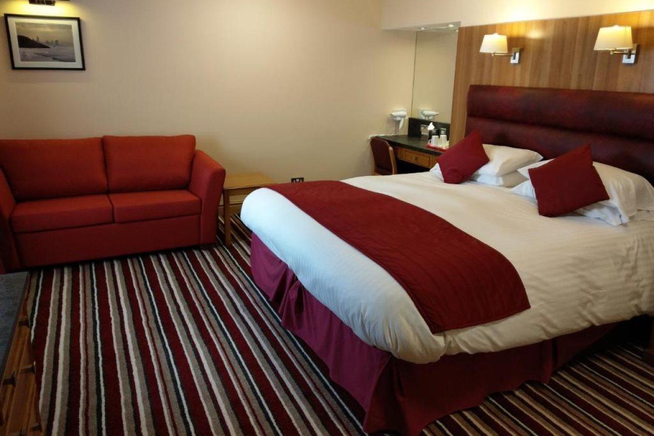 The Royal Hotel 크로스비 외부 사진