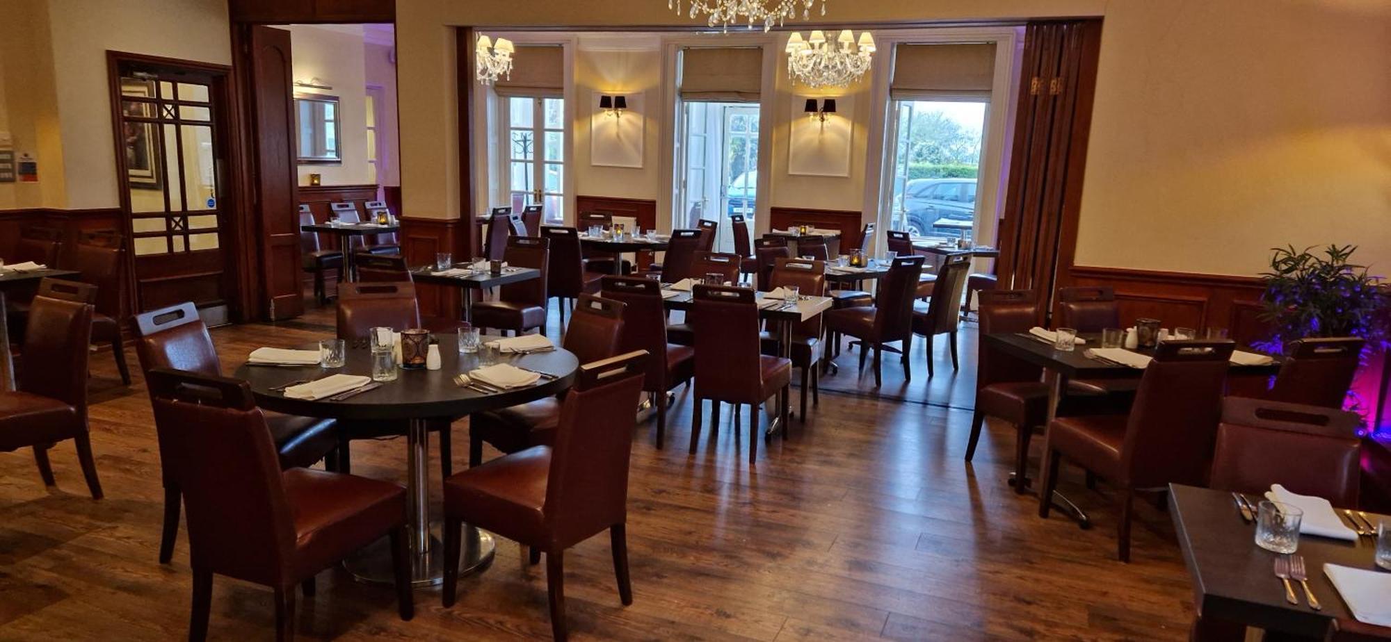 The Royal Hotel 크로스비 외부 사진